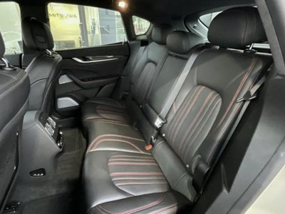 صورة 8 لـ 2022 Maserati LEVANTE