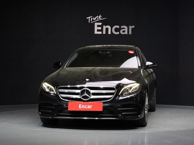 MERCEDES-BENZ E-CLASS - 2