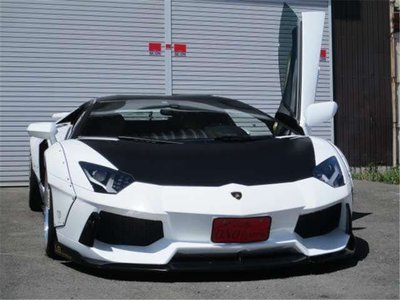 2012 Lamborghini AVENTADOR — миниатюра 15