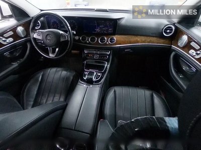 MERCEDES-BENZ E-CLASS - 3