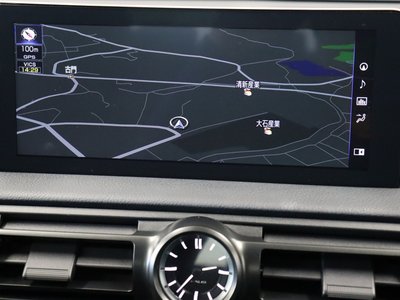 2024 Lexus IS thumbnail 22