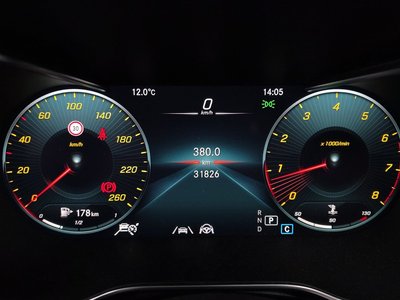 MERCEDES-BENZ GLC - 8