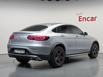 MERCEDES-BENZ GLC - 4