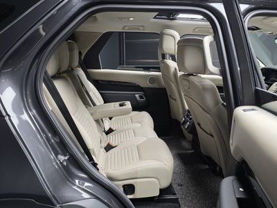 2022 LAND Rover DISCOVERY thumbnail 18