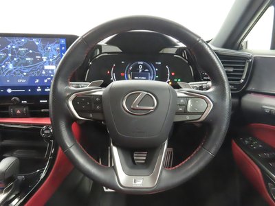 2023 Lexus NX photo 10