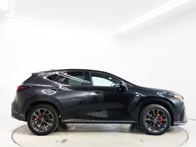 2023 Lexus NX photo 3