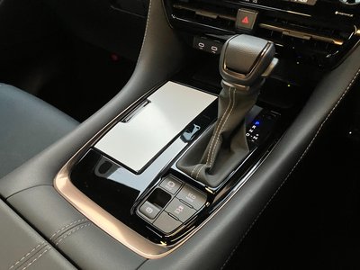 2024 Toyota ALPHARD — миниатюра 44