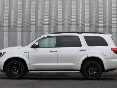 TOYOTA SEQUOIA - 6