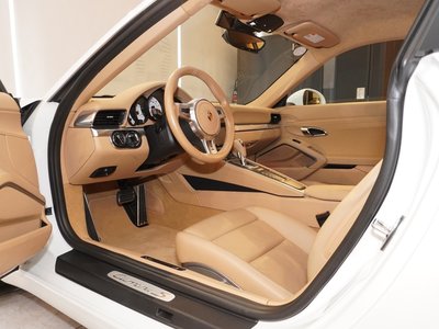 PORSCHE 911 - 8