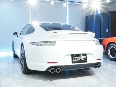 PORSCHE 911 - 4