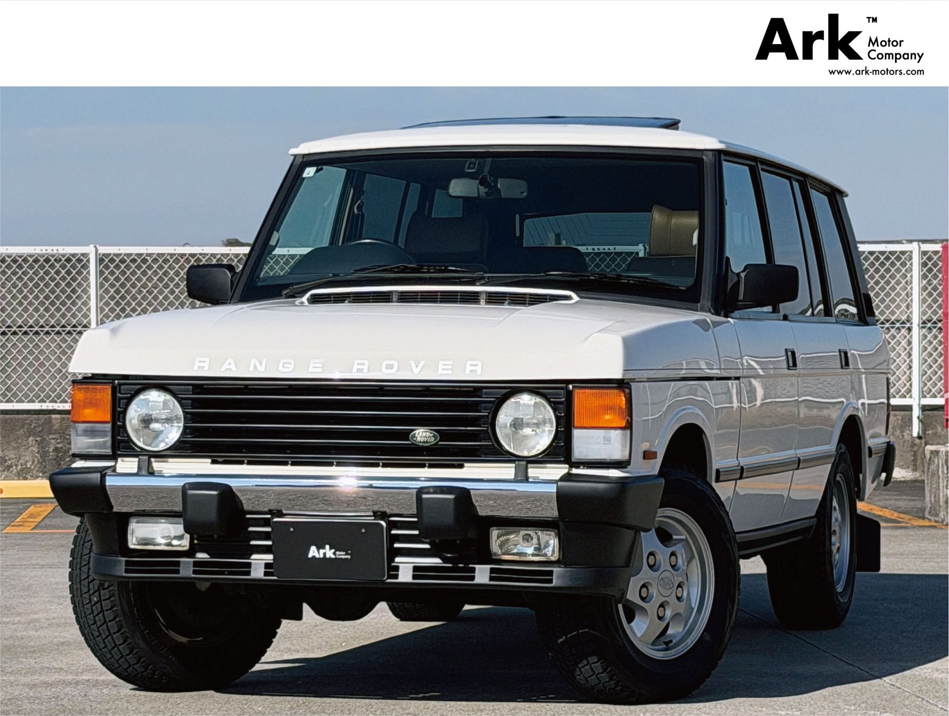 LAND ROVER RANGE ROVER - View 1