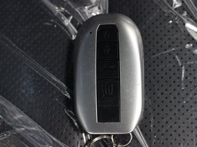 TOYOTA CROWN CROSSOVER - 6