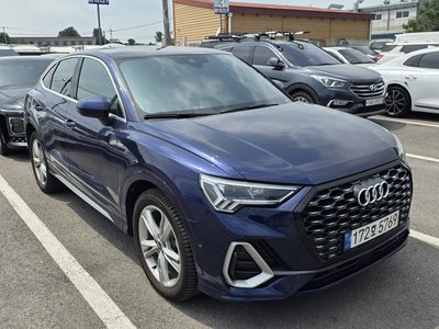 2023 AUDI Q3 photo 2