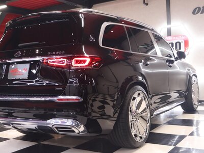 MERCEDES-BENZ GLS MAYBACH 2023 thumbnail 9