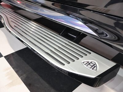 MERCEDES-BENZ GLS MAYBACH 2023 thumbnail 15