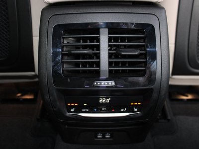 2024 BMW X4 — миниатюра 194