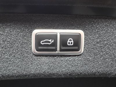 2024 Genesis G80 (RG3) thumbnail 18