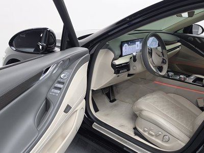 GENESIS G80 (RG3) - 10