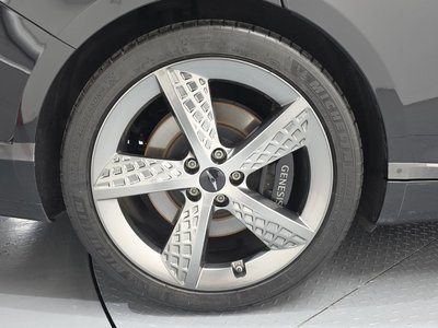 GENESIS G80 (RG3) - 6