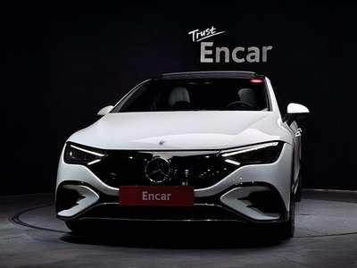 MERCEDES-BENZ EQE - 2