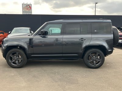 LAND ROVER DEFENDER - 8