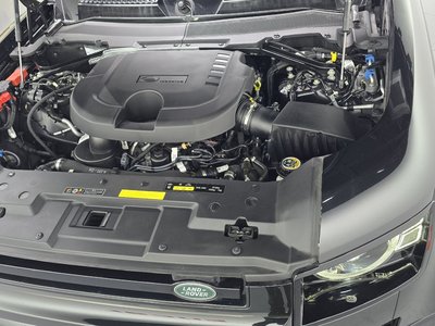 LAND ROVER DEFENDER - 7