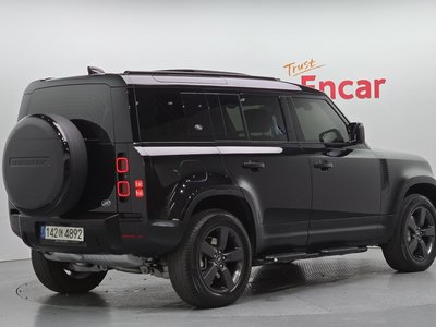 LAND ROVER DEFENDER - 3
