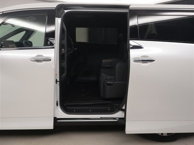 صورة مصغرة 33 لـ 2023 Toyota ALPHARD
