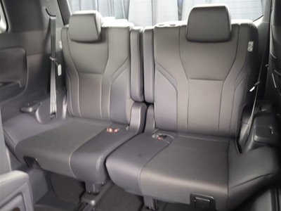 صورة مصغرة 32 لـ 2023 Toyota ALPHARD