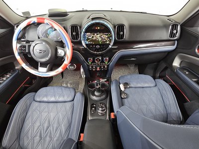 MINI COUNTRYMAN - 5