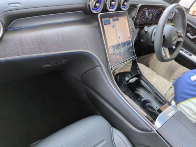 2025 Mercedes-BENZ GLC 照片 3
