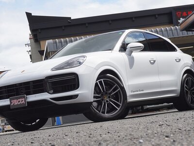 PORSCHE CAYENNE COUPE - 7
