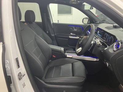 MERCEDES-BENZ GLB AMG - 10