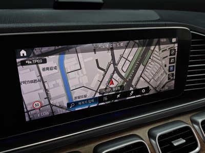 2020 Mercedes-BENZ GLS thumbnail 14
