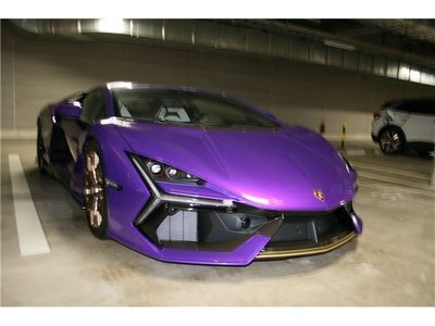 LAMBORGHINI REVUELTO - 1