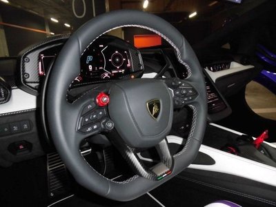 LAMBORGHINI REVUELTO - 3