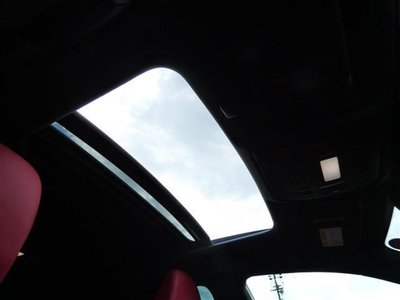 صورة 5 لـ 2024 Lexus IS