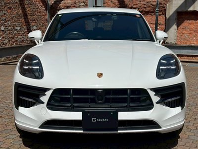 PORSCHE MACAN - 5