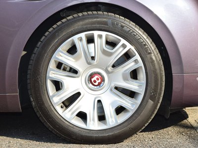 BENTLEY FLYING SPUR - 9