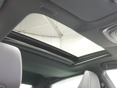 TOYOTA CROWN CROSSOVER - 7