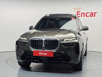 2023 BMW X7 — фото 2