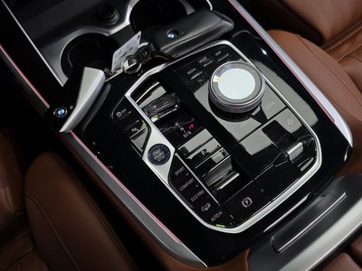 2023 BMW X7 缩略图 12