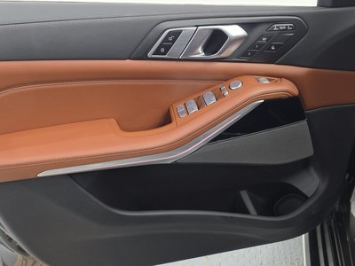 2023 BMW X7 缩略图 14