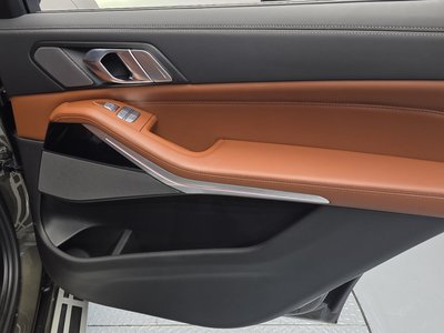 2023 BMW X7 缩略图 15