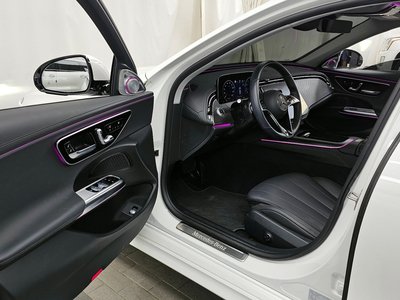 MERCEDES-BENZ E-CLASS - 10