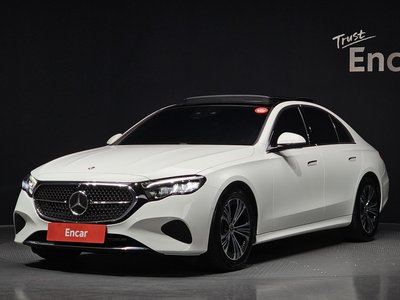 MERCEDES-BENZ E-CLASS - 1