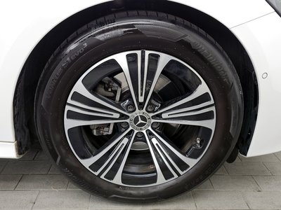 MERCEDES-BENZ E-CLASS - 6