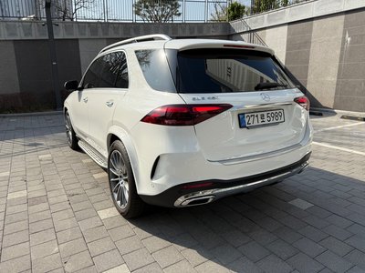 2025 Mercedes-BENZ GLE — миниатюра 16