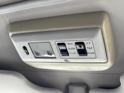 صورة 9 لـ 2000 Toyota LAND CRUISER 70