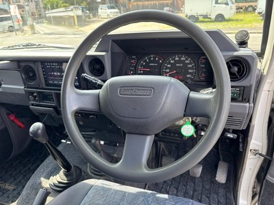 صورة مصغرة 13 لـ 2000 Toyota LAND CRUISER 70